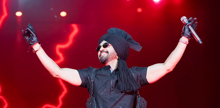 Diljit Dosanjh lit up the stage with fire at his concert